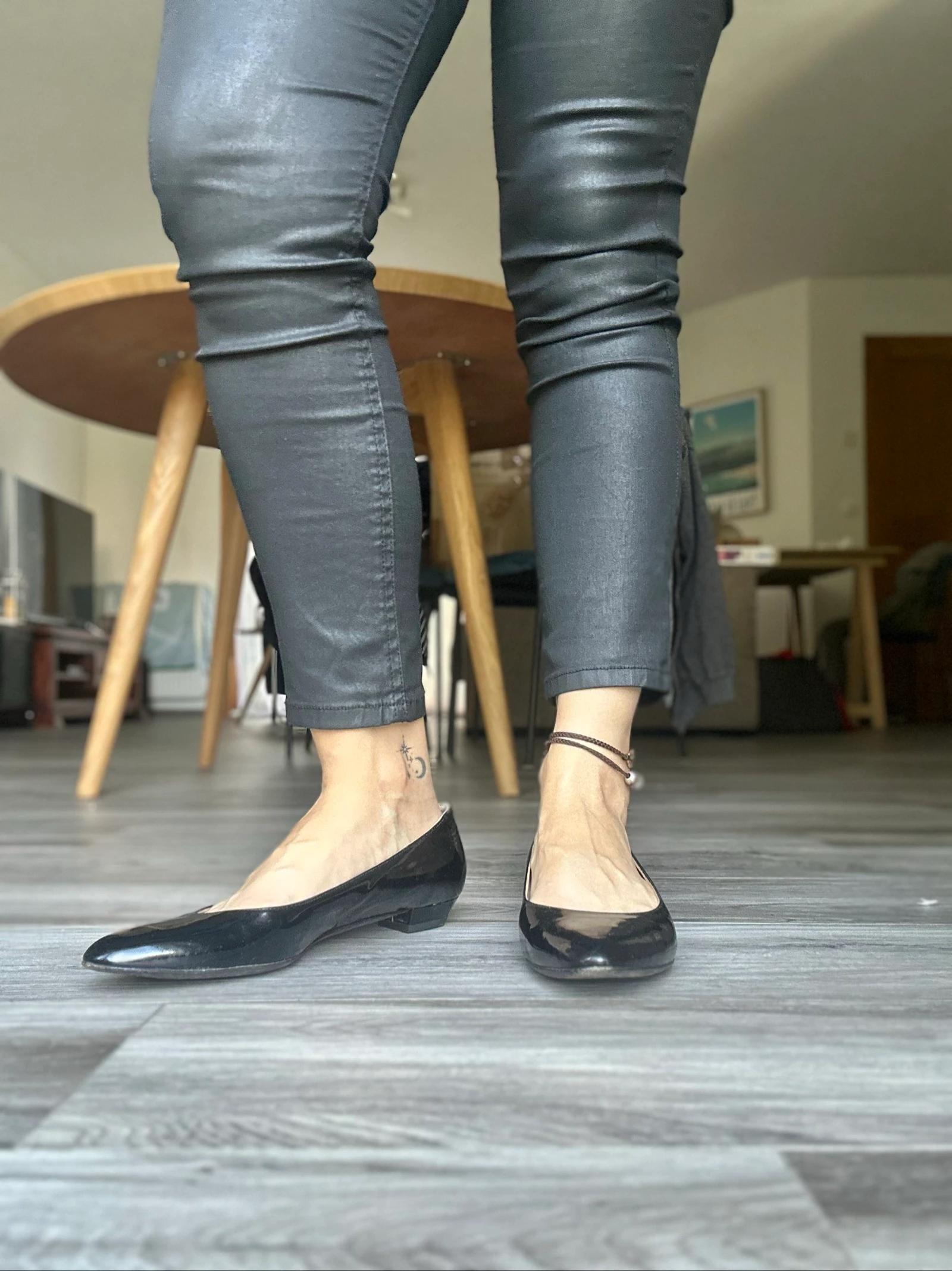 Ballerines noir en cuir verni véritable bout pointu Pointure 40 et demi Manfield – photo 5